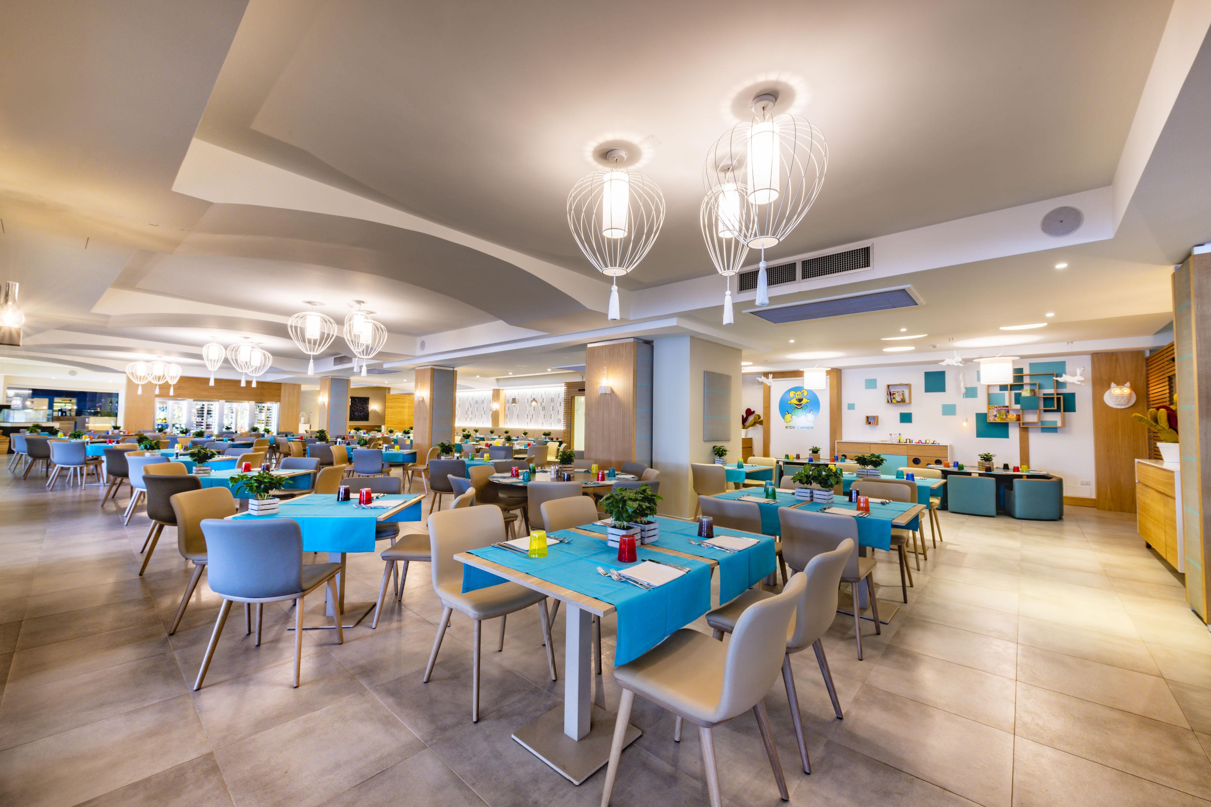 Pullman Timi Ama Sardegna Hotel Villasimius Bagian luar foto
