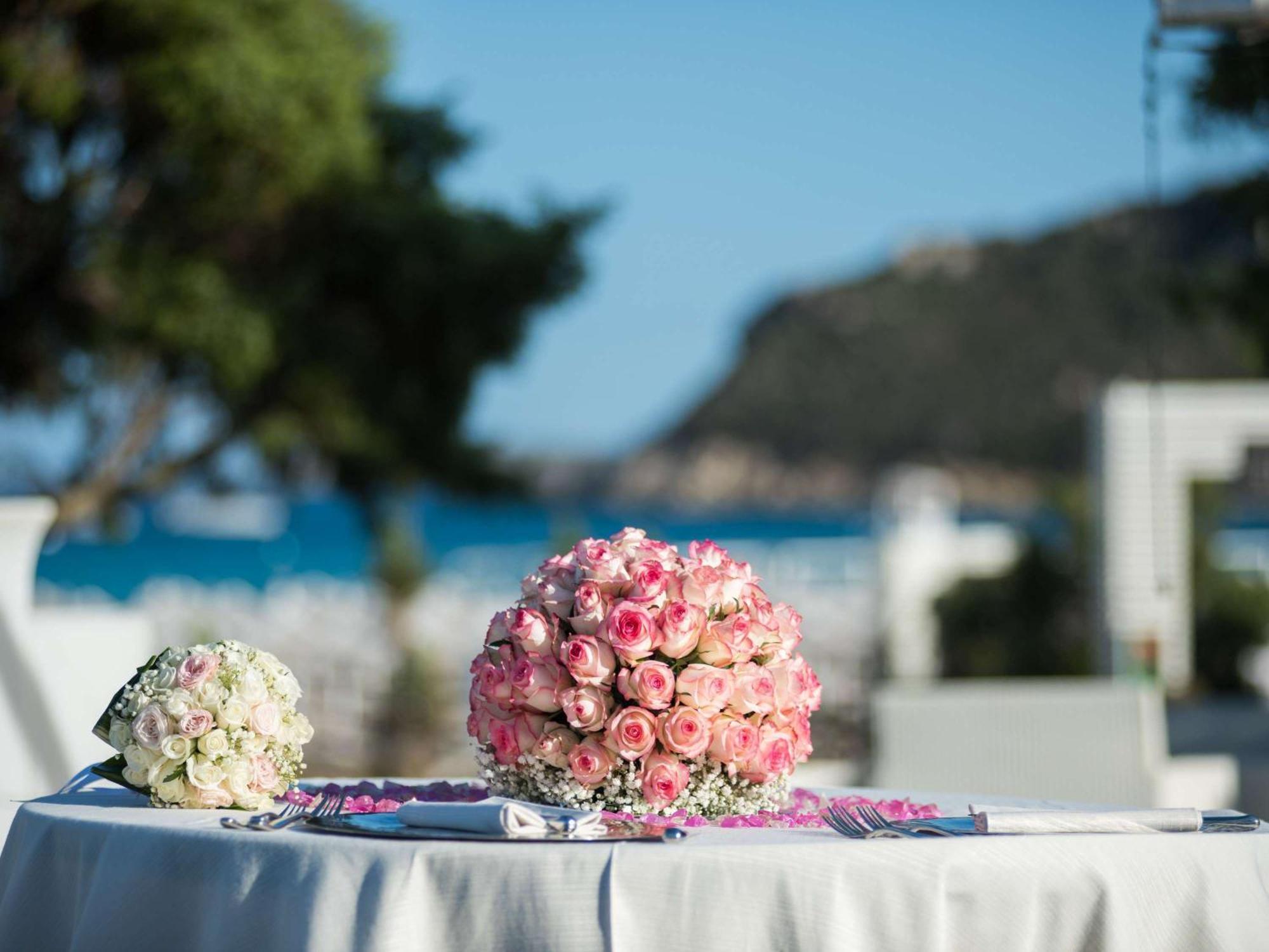 Pullman Timi Ama Sardegna Hotel Villasimius Bagian luar foto