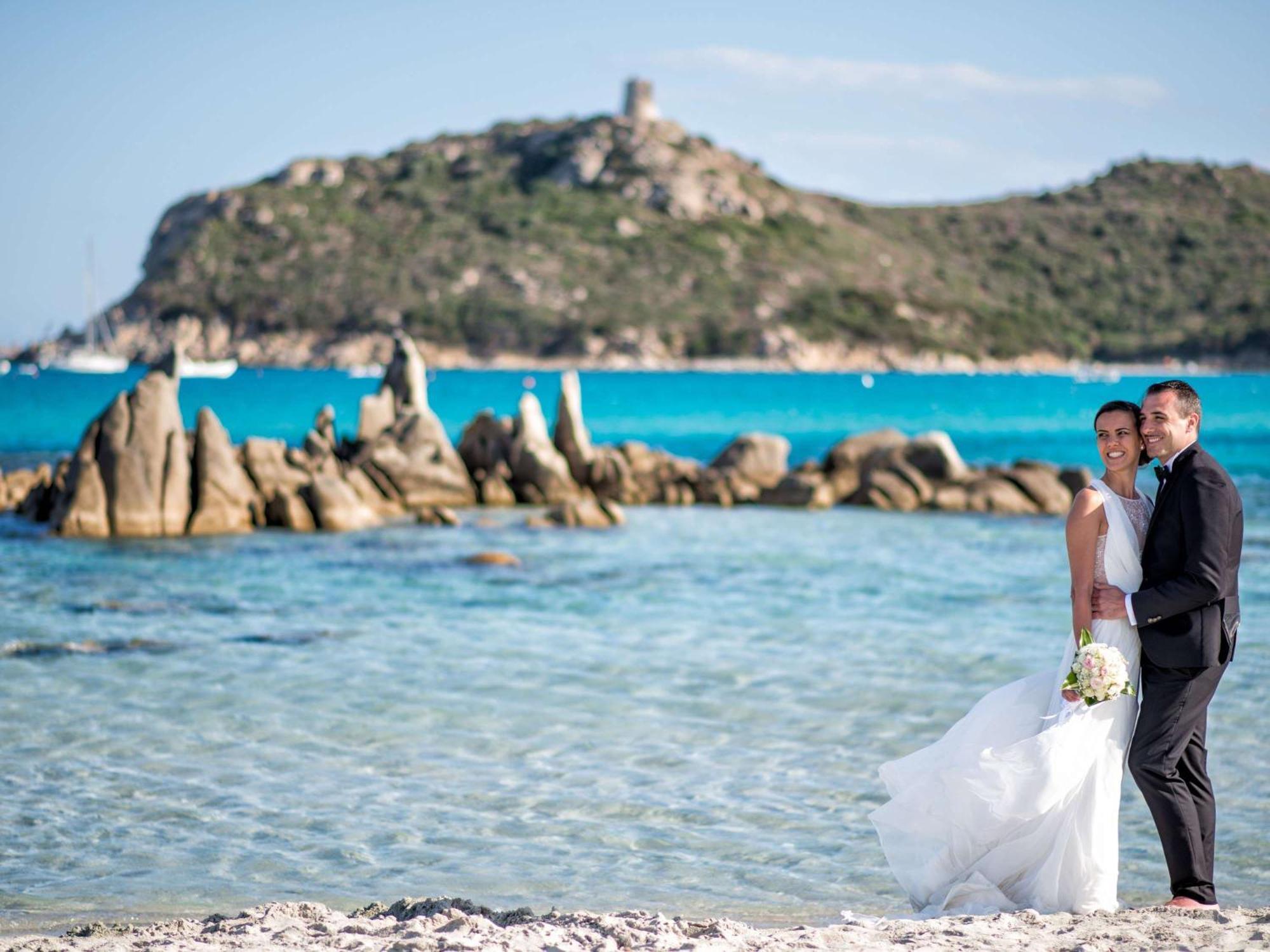 Pullman Timi Ama Sardegna Hotel Villasimius Bagian luar foto