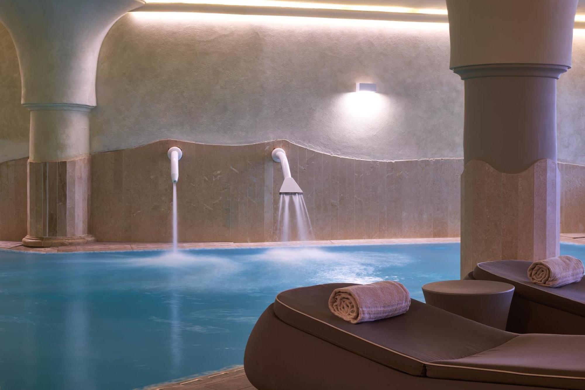 Pullman Timi Ama Sardegna Hotel Villasimius Bagian luar foto