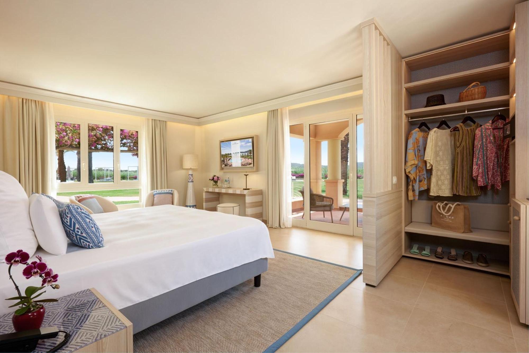 Pullman Timi Ama Sardegna Hotel Villasimius Bagian luar foto