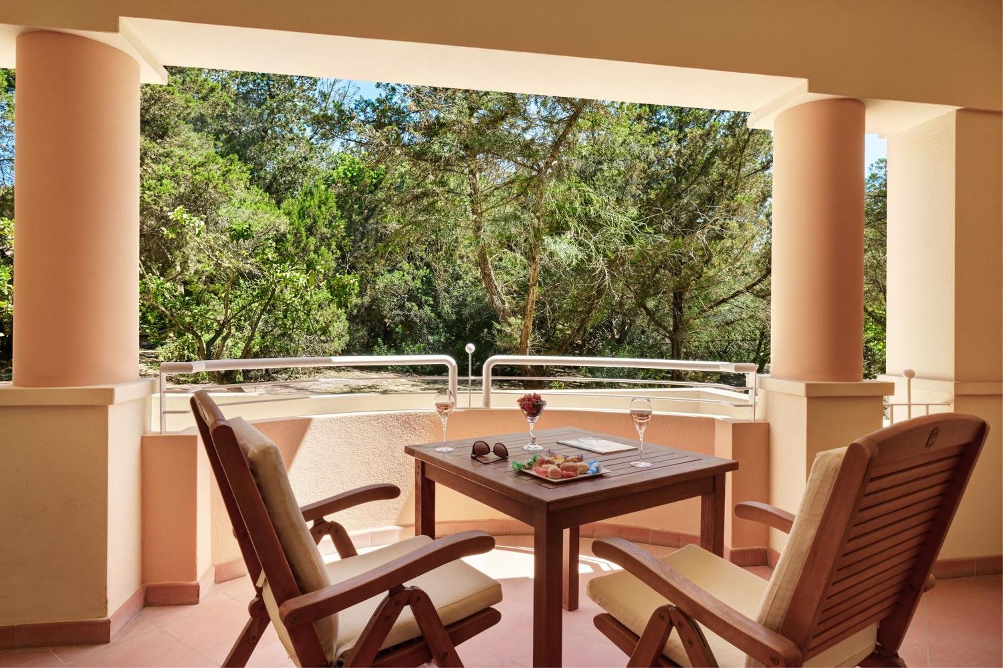 Pullman Timi Ama Sardegna Hotel Villasimius Bagian luar foto