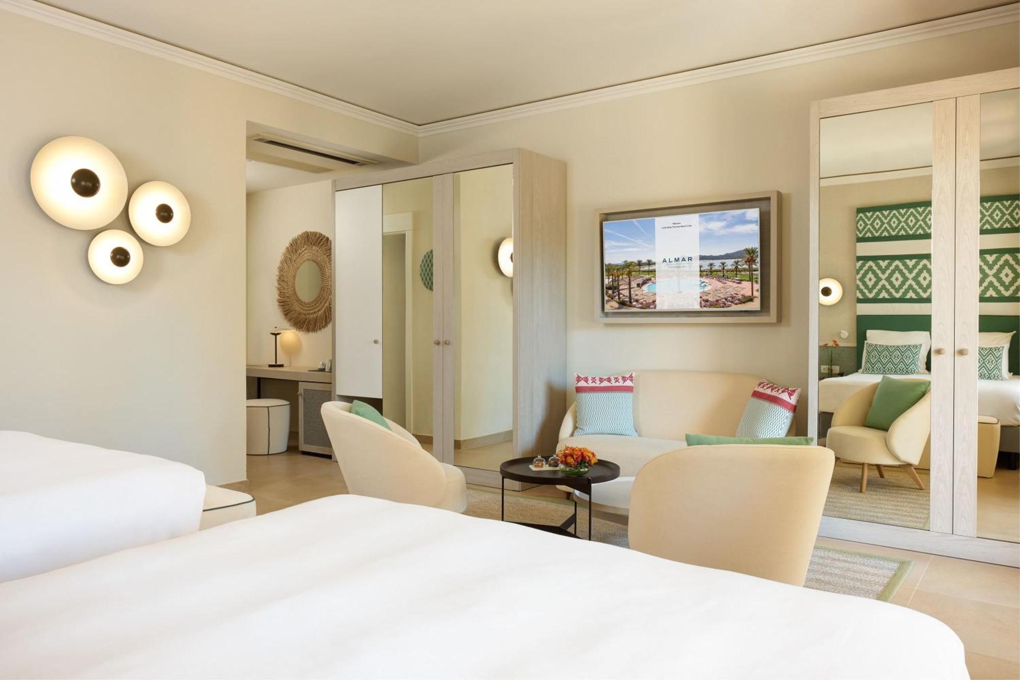 Pullman Timi Ama Sardegna Hotel Villasimius Bagian luar foto