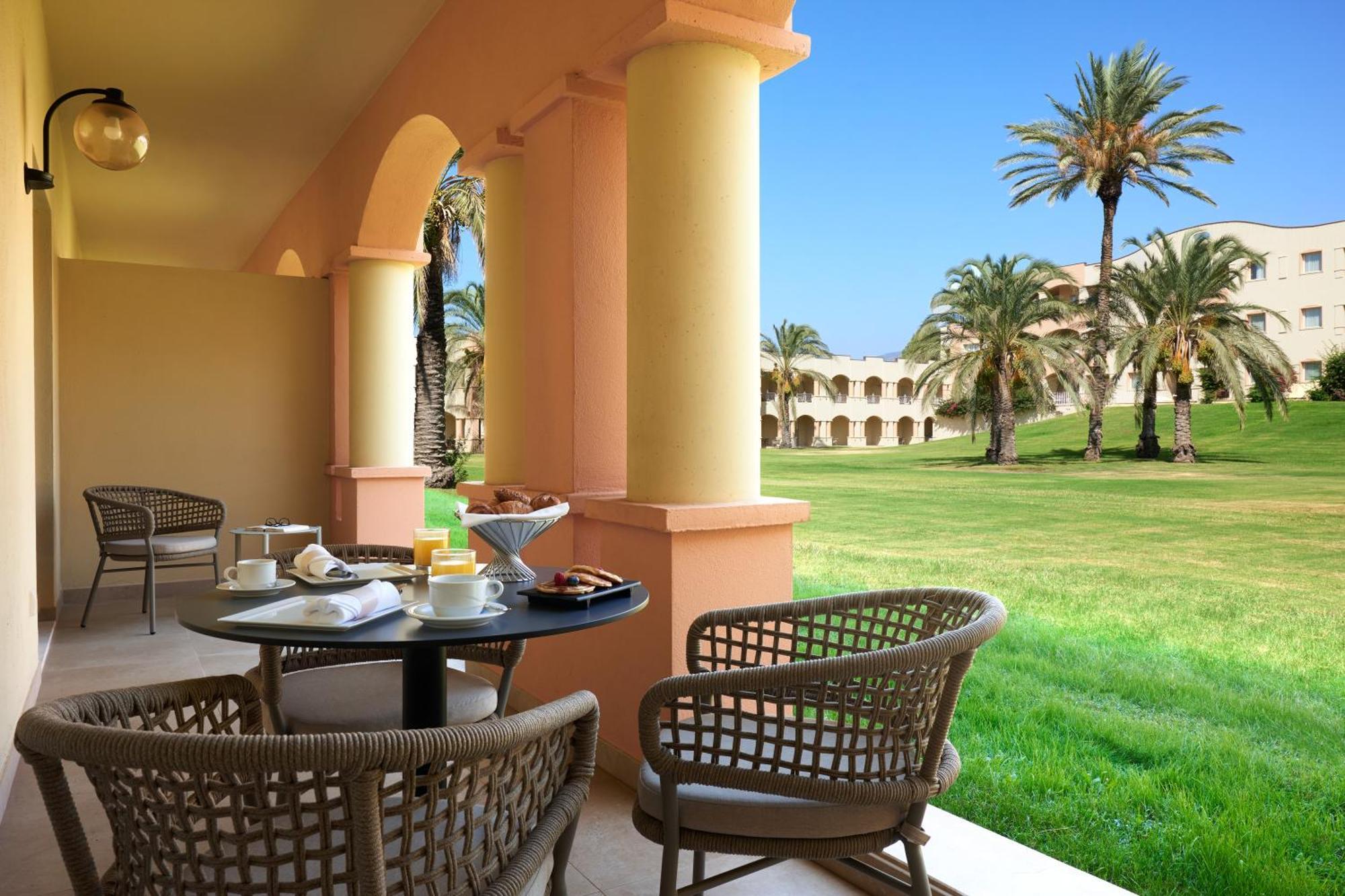 Pullman Timi Ama Sardegna Hotel Villasimius Bagian luar foto